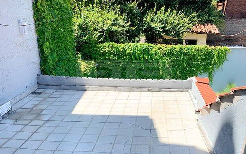 Chalet 3 Dormitorios Venta - Olivos-maipu/uzal