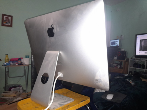 Imac A1418 De 21.5 , 1tb Plateado (Usado)