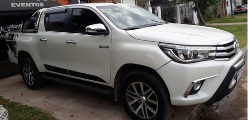 Toyota Hilux 2.8 Cd Srx 177cv 4x2