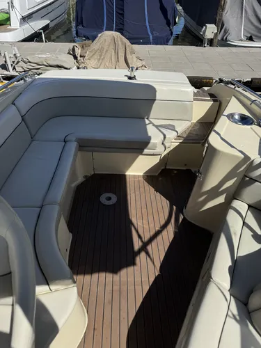 Mediterranean 285 2013 Volvo 320 Ho Duo Prop