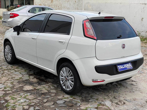 Imagem 6 de 13 de Fiat Punto 2016 1.4 Attractive Flex 5p