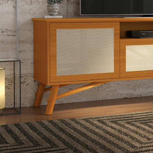Rack Para Tv 75 Polegadas Com Pés Em Madeira Rattan 178cm Cor Cedro
