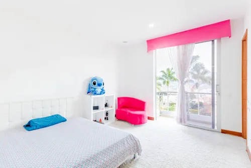 Casa En Venta En La Estrella. Cod V4129