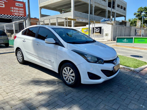 Imagem 3 de 12 de Hyundai Hb20s 1.6 Comfort Style Aut.