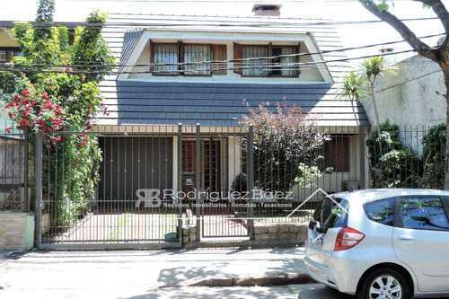 Venta Casa 3 Dormitorios Atahualpa Garage 3 Baños