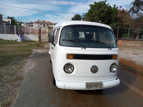 Imagem 2 de 9 de Volkswagen Kombi Gasolina E Gas