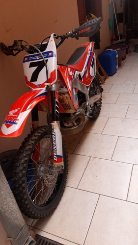 Imagem 2 de 7 de Honda Cr 250