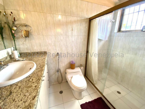 Imagen 17 de 25 de Prados Del Este Casa Ben Venta Cod. 22-22757 02129594482----04141469108 Rah Ccct