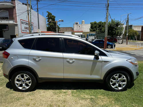 Ford Kuga 2.5 Titanium At 4x4 L (ku05)