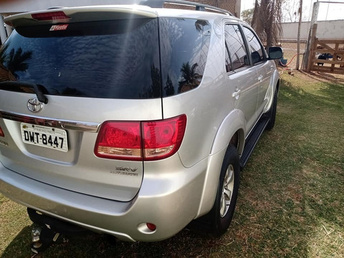 Toyota Sw4 3.0 Srv 4x4 Aut.