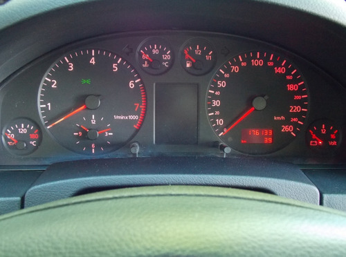 Imagen 13 de 25 de Audi A6 2.4 V6 Tiptronic 1999 Carbone