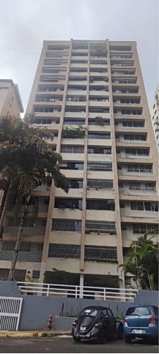 Apartamento  Impecable En Venta Oportunidad