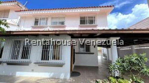 Carla Gonzalez Casa En Venta En Macaracuay Mls #25-8090