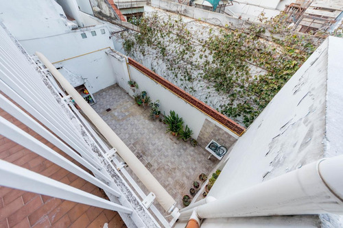 Imagen 19 de 20 de Venta/permuta Dpto Centro Ph De 2 Dormitorios Con Patio Y Terraza. Arroyito, Rosario.