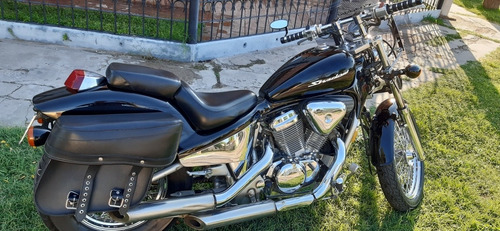 Shadow 600