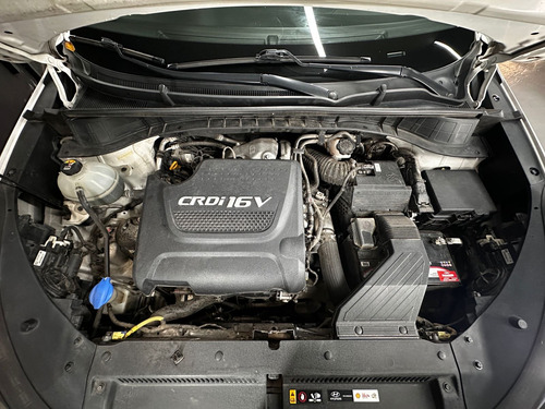 Hyundai Tucson 2.0 4X4 PREMIUM AT L16