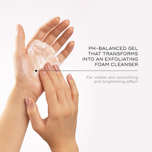 Limpiador Medik8 Surface Radiance Cleanse 150 Ml Con Aha Y B
