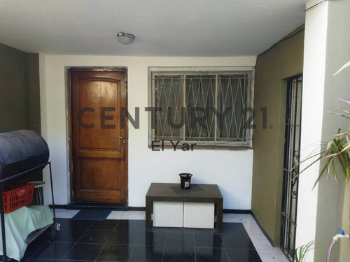 Imagen 10 de 11 de Ph Tipo Casa 3 Amb Con Local V. Ballester