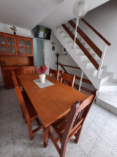 Imagen 2 de 14 de Excelente Triplex En San Bernardo, Detalles De Categoria