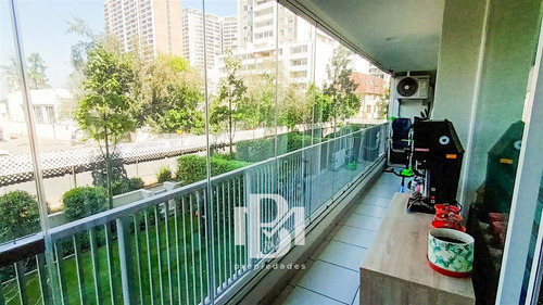 Departamento En Venta De 2 Dorm. En Ñuñoa