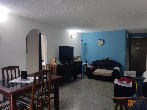 Imagen 7 de 16 de Apartamento Menca De Leoni (27 De Febrero)