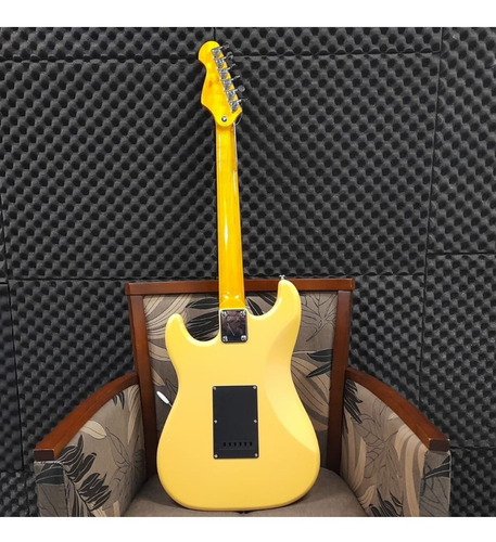 Imagem 3 de 9 de Guitarra Phx Strato St 1pr Premium Creme