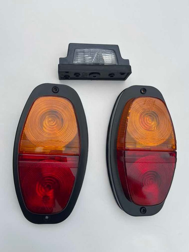 Par De Lanterna Canoinha E Luz De Placa
