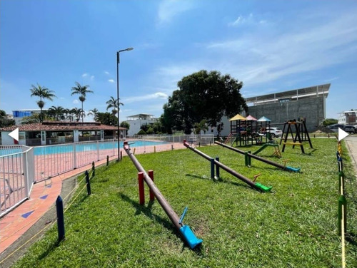 Venta De Casa En Villas Del Parque, Potrerito, Jamundí