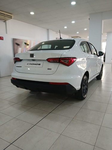 Fiat Cronos 1.3 Drive Cvt