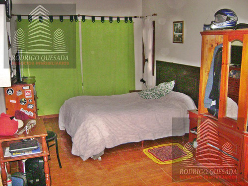 Amplia Casa Sobre Av Tucuman En San Bernardo - Permuta Por 2 Unidades!!