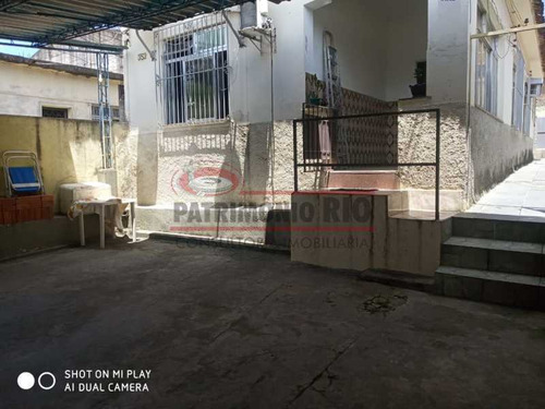 Imagem 1 de 15 de 2 Casas No Mesmo Terreno (8m2x52m2) Ambas Com 2 Qtos E Vaga, Piscina E Um Galpão Desativado Nos Fundos. - Paca20645