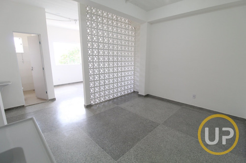Imagem 2 de 15 de Kitnet - Goiânia - Belo Horizonte - R$ 750,00 - 8245
