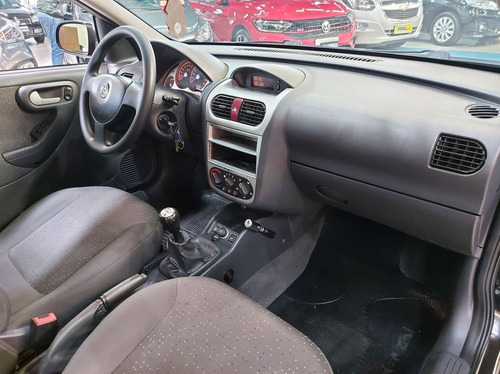 Imagem 10 de 14 de Chevrolet Corsa 1.4 Mpfi Premium Sedan 8v
