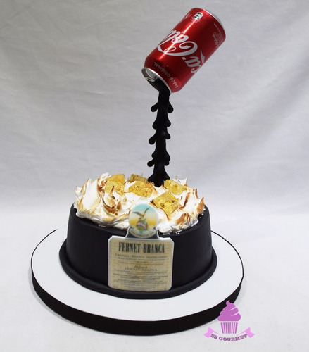 Torta Fernet Coca - 20 Personas - Tematica Mesa Dulce