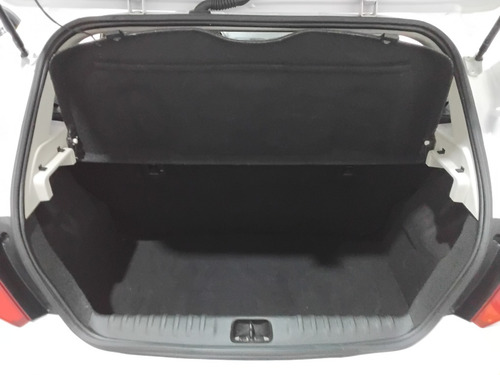 Chevrolet Onix 1.4 MPFI ACTIV 8V FLEX 4P AUTOMATICO