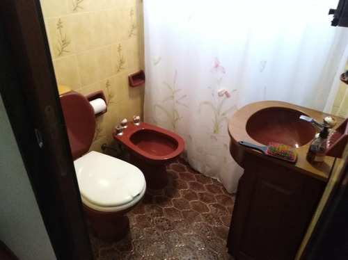 Imagen 12 de 18 de Venta De Casa De 4 Ambientes Con Pileta En Quilmes