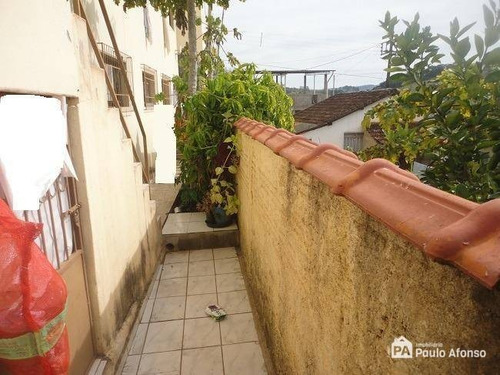 Imagem 2 de 14 de Casa Localizada Na Região Central De Carvalhopólis - Ca0427