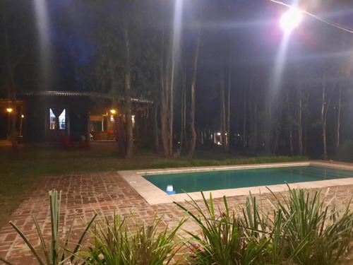 Casa En Venta - 2 Dormitorios 2 Baños - Cochera - 10.000mts2 - Ramallo