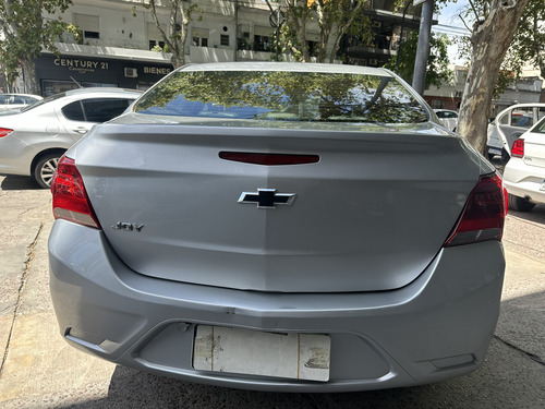 Chevrolet Onix plus 1.4 Black Edition