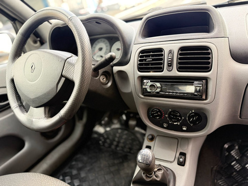 Renault Clio 1.0 16v Campus Get-up Hi-flex 5p