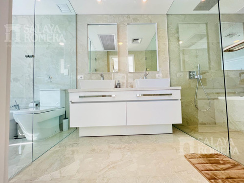 Venta : Apartamento 2 Dormitorios Torre Trump Playa Brava Punta Del Este