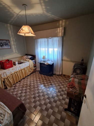 Venta Duplex En Moron, A 7 Cuadras De Av Rivadavia