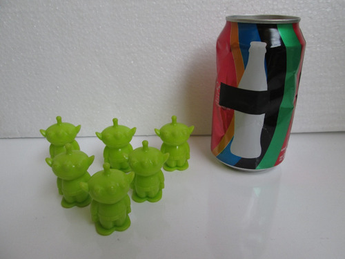 Toy Story Marcianos De Plástico Vacio / Son 6 Figuritas (Usado)
