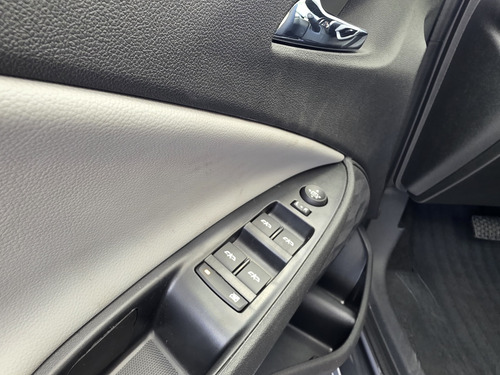 Chevrolet Onix 1.0 Turbo Premier At