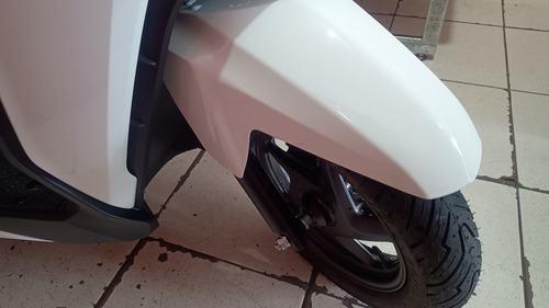 Honda Elite 2025 Com Apenas 76 Kms