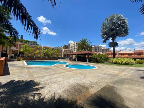 Imagen 11 de 15 de Jessica Serino Remax Alcanza Vende Hermoso Townhouse En Manantial 04243387300