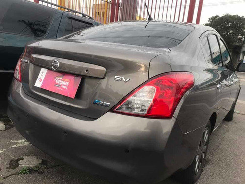 Nissan Versa 2014 1.6 16v Sv Flex 4p