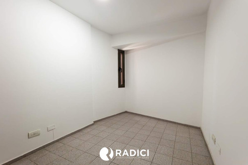 Venta Gran Departamento En Torres De Plaza España! La Mejor Ubicacion Y Espectacular Vista!