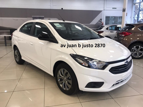 Chevrolet Onix Plus 1.4 Black Edition -fym