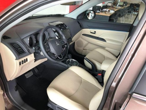 Imagem 8 de 12 de Mitsubishi Outlander Sport Hpe 2.0 Mivec Duo Vvt 4x4